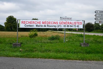 Déserts médicaux : former plus de médecins ne suffira pas, d&rsquo;autres solutions existent