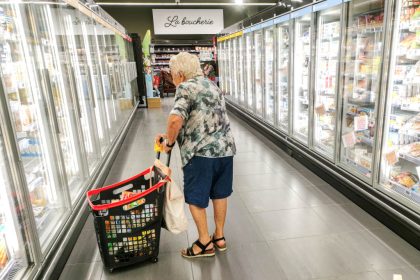 Titres-restaurant : les restaurateurs dénoncent un « détournement » en « titre-caddie »