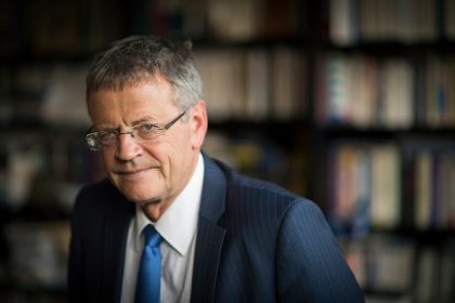 « Muslim d&rsquo;apparence »: tollé après les propos du chercheur Pascal Boniface sur Karim Bouamrane