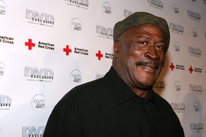« Un homme très gentil au cœur d’or » : l’acteur John Amos est décédé à l’âge de 84 ans