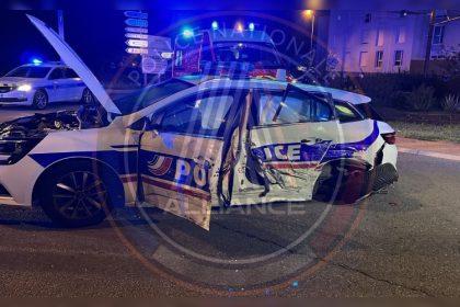 Après un home-jacking, une Tesla fonce « volontairement » sur les policiers à Valence : deux blessés dont un gravement