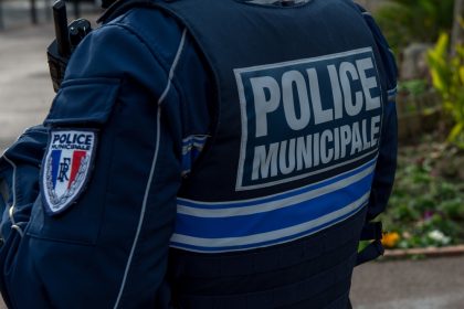 Fos-sur-Mer : un homme tue sa fille de 16 ans et tente de se suicider