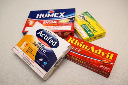 Anti-rhume dangereux : pourtant en vente libre, ces médicaments « devraient être retirés du marché »