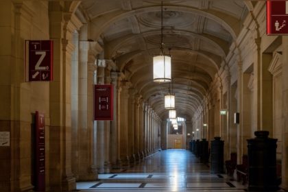 Paris : accusé de trois viols, un homme remis en liberté après un vice de procédure