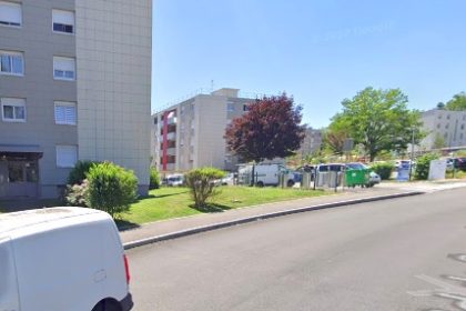 Isère : un homme de 66 ans poignardé à mort par sa femme après « une altercation »