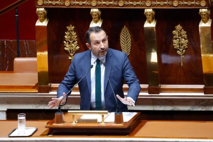 Budget : François Bayrou ne doit pas reproduire les « erreurs » qui ont conduit son prédecesseur à la censure, avertit Sébastien Chenu