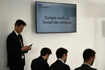Nouveau gouvernement : ni censure, ni 49.3, la gauche propose un « échange de bons procédés »