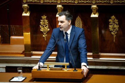 Laurent Saint-Martin a préparé une loi pour permettre à l&rsquo;appareil d&rsquo;État de fonctionner en l&rsquo;absence de budget