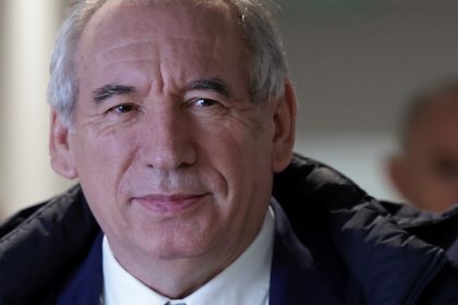 Déficit public 2025 : François Bayrou ambitionne de redescendre « autour » de 5% ou « un peu plus »
