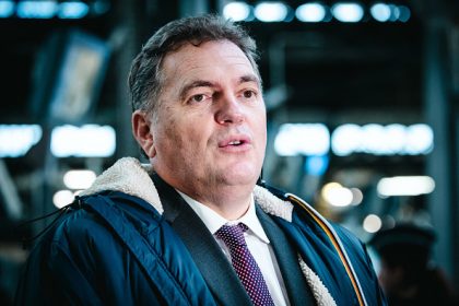 La question de la sûreté des transports, une priorité du ministre Philippe Tabarot