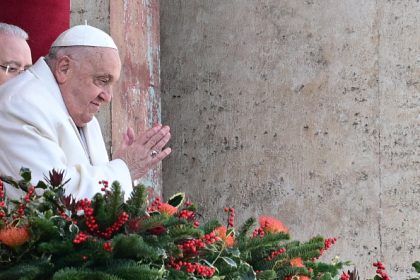 Le pape fera dimanche sa première apparition publique depuis mi-février
