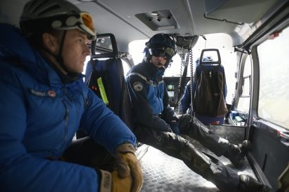 Disparition d’un couple dans les Pyrénées : leur chien retrouvé seul dans la voiture sous une épaisse couche de neige