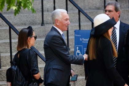 Donald Trump nomme Charles Kushner, le père de Jared Kushner, au poste d&rsquo;ambassadeur des États-Unis en France