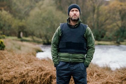 Cinéma : Jude Law regrette l&rsquo;époque des films à petits budgets et explique comment il gère sa carrière internationale