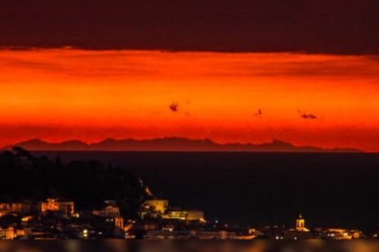 « Comme un mirage » : la Corse visible depuis Nice, un spectacle qui ne peut être observé que dans certaines conditions