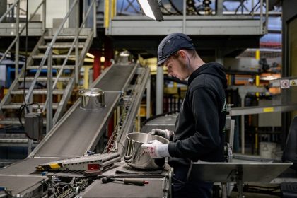 Électroménager : Seb veut produire 60% de ses poêles à partir d’aluminium recyclé d’ici deux ans