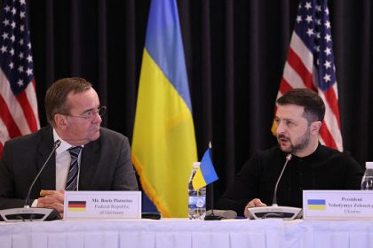 Aide à l&rsquo;Ukraine : Volodymyr Zelensky rencontre ses alliés en Allemagne avant l&rsquo;arrivée de Donald Trump