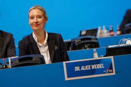 Législatives en Allemagne : un tract d&rsquo;une section locale de l&rsquo;AfD en forme de billet d&rsquo;avion « pour migrant illégal »