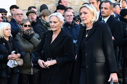 Marine Le Pen dit qu&rsquo;elle ne se « pardonnera jamais » l&rsquo;exclusion de son père du FN