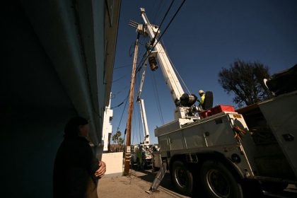 Los Angeles : « C&rsquo;était une sacrée bataille », un gardien raconte comment il a sauvé son immeuble des incendies