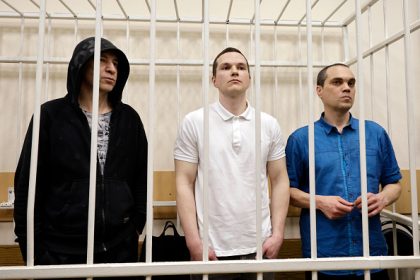 Russie : trois avocats d&rsquo; Alexeï Navalny, mort en détention, condamnés à de lourdes peines de prison