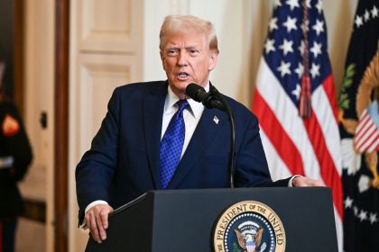 Trump déclare que certains immigrants illégaux seront envoyés à Guantanamo