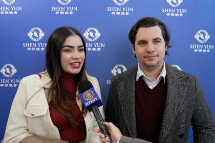 « Je ressens vraiment l’importance de la tradition », confie un consultant après avoir vu Shen Yun