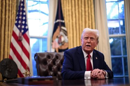 Donald Trump promet à l&rsquo;Iran une « oblitération totale » s&rsquo;il parvenait à l&rsquo;assassiner