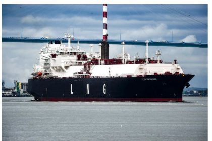 L&rsquo;Europe envisage d&rsquo;investir dans le gaz naturel liquéfié à l&rsquo;étranger pour réduire les prix record de l&rsquo;énergie