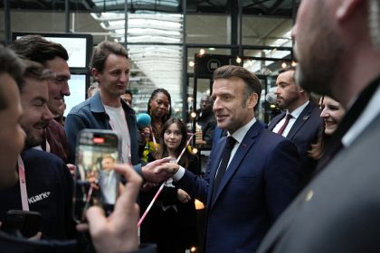 Sommet de Paris sur l&rsquo;IA : Londres et Washington n&rsquo;adhèrent pas à la déclaration signée par 58 pays