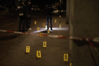 Une grenade lancée dans un bar à Grenoble a fait une douzaine de blessés, dont plusieurs graves