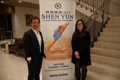 Shen Yun décrit « la réussite de la vie », déclare un directeur juridique