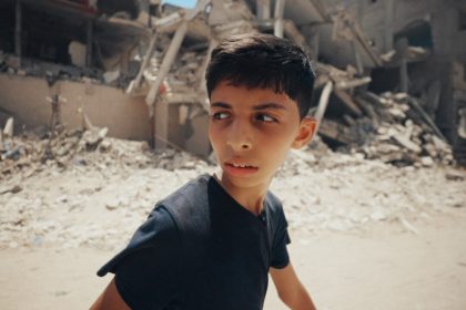 La BBC instamment priée de retirer un documentaire sur Gaza suite à une révélation sur un enfant