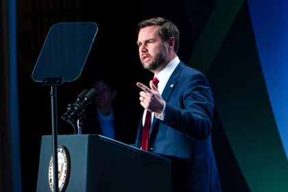 Les États-Unis s&rsquo;engagent à promouvoir la liberté religieuse dans le monde, déclare le vice-président américain JD Vance