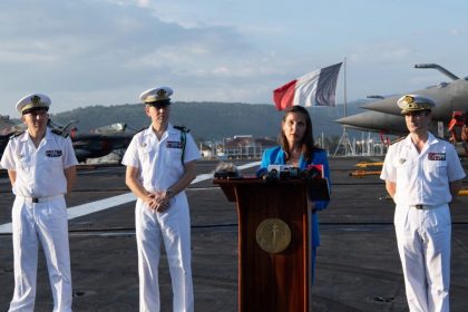 Mer de Chine : le Charles-de-Gaulle a mené des exercices de combat avec les forces philippines dans un contexte de tensions avec Pékin