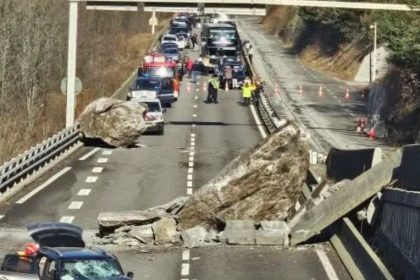 « Huit kilomètres en cinq heures » en Tarentaise : après un éboulement, 1500 personnes accueillies pour la nuit dans les hébergements d&rsquo;urgence