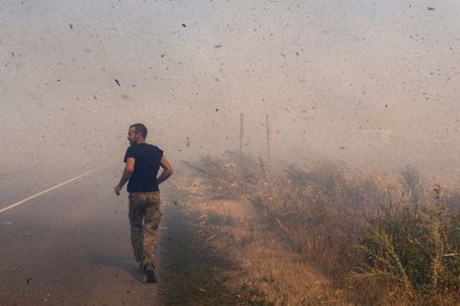 La Russie et l&rsquo;Ukraine se disputent une ville située sur la ligne de front, dans un contexte de pourparlers de paix en cours