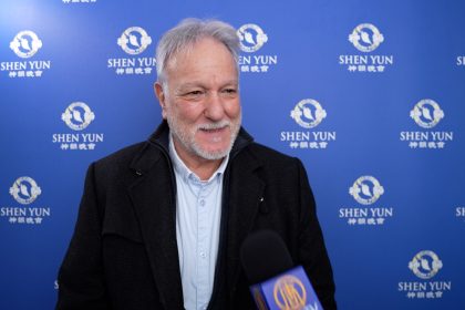 « La tradition, il faut la faire perdurer, c’est quelque chose d’essentiel », confie un ancien chef d’entreprise après avoir vu Shen Yun