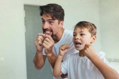 Une bonne raison d&rsquo;utiliser le fil dentaire : protection contre les accidents vasculaires cérébraux