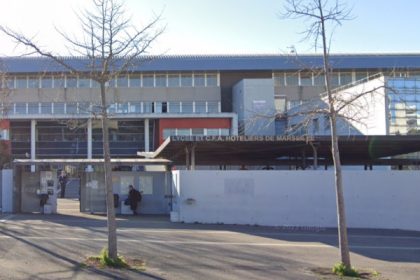 Marseille : une élève de 17 ans agressée au couteau et menacée de mort dans les toilettes de son lycée