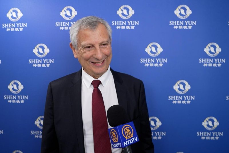 Shen Yun « nous porte vers le bien, et le bien, c’est l’objectif final », selon un ancien inspecteur en assurances