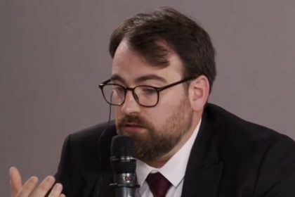 Philippe Fabry : « En cas de deal économique entre les États-Unis et l&rsquo;Ukraine, Kiev n&rsquo;aura plus à s&rsquo;en faire pour sa sécurité »