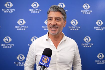 Montpellier : des spectateurs de Shen Yun découvrent un spectacle « extraordinaire »