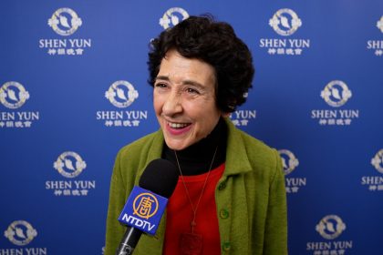Les spectacles de Shen Yun offrent « des marches vers la spiritualité », estime une auteure metteure en scène