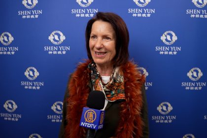 Shen Yun : « Le spectacle a vraiment touché mon âme », affirme une spectatrice de Montpellier