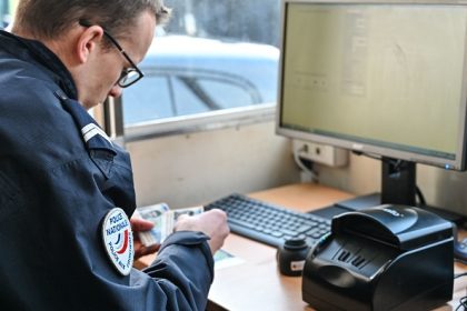 Un délinquant marocain multirécidiviste en situation régulière a été expulsé de France