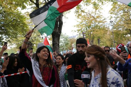 Un deuxième ministre soutient la « déchéance de nationalité » de Rima Hassan en cas de condamnation