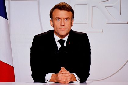 Diplomatie française : Emmanuel Macron s&rsquo;est « fâché avec le monde entier », juge Marine Le Pen