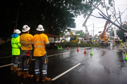 Tempête en Australie : deux camions militaires en mission entrent en collision, 36 blessés