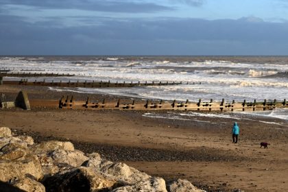 L&rsquo;incendie provoqué par la collision en mer du Nord est « toujours en cours »